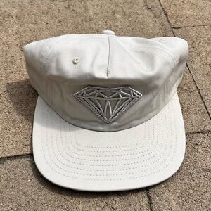 White Diamond Supply Co. Hat EUC